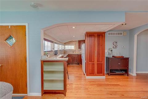 633 N Virginia Ave, Eureka, MO 63025 photo 6