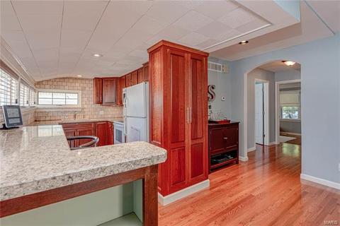 633 N Virginia Ave, Eureka, MO 63025 photo 3