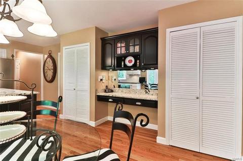 612 Waterford Ridge Ct, Ballwin, MO 63021 photo 22