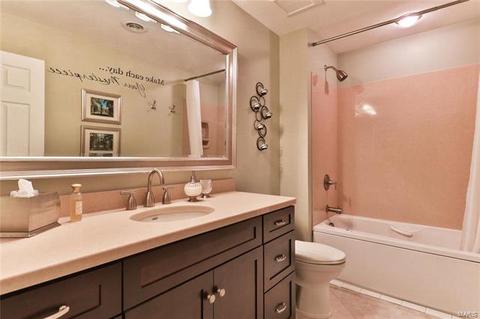 612 Waterford Ridge Ct, Ballwin, MO 63021 photo 36