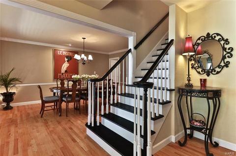 612 Waterford Ridge Ct, Ballwin, MO 63021 photo 3