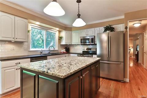 612 Waterford Ridge Ct, Ballwin, MO 63021 photo 21