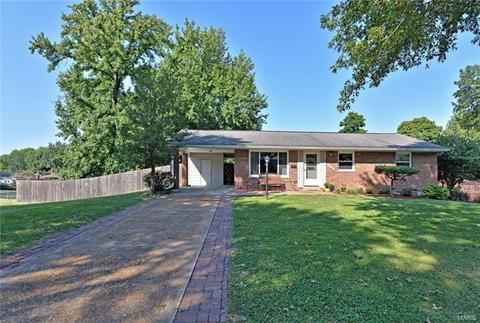 10041 Zenith, Saint Louis, MO 63123 photo 2