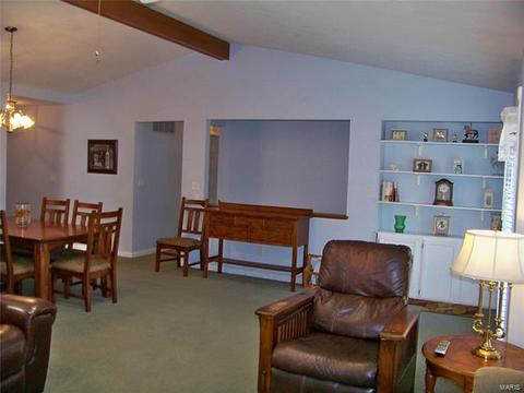 207 Addison Dr, Saint Peters, MO 63376 photo 5