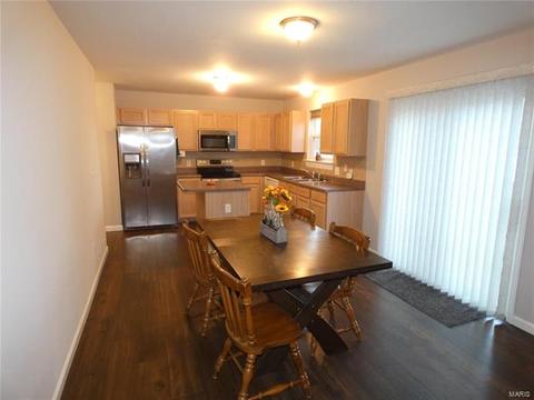 2 King Edward Ct, O'fallon, MO 63366 photo 5