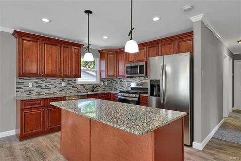 1237 Dorne, Manchester, MO 63021 photo 6