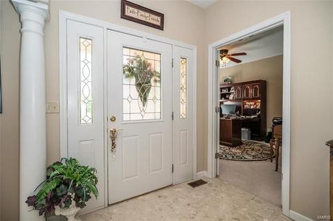 616 Roundstone, Weldon Spring, MO 63304 photo 3