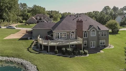 616 Roundstone, Weldon Spring, MO 63304 photo 36