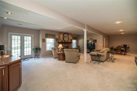 616 Roundstone, Weldon Spring, MO 63304 photo 23