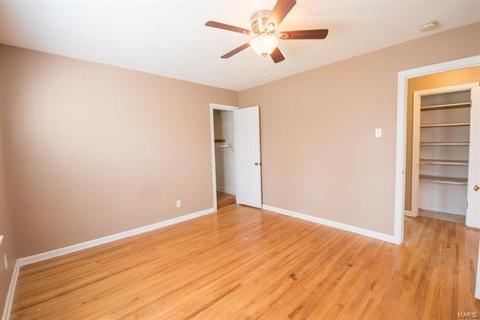 110 Robin Hill Ln, Ballwin, MO 63021 photo 11