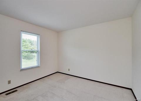 1031 Treeline Ct, Manchester, MO 63021 photo 17