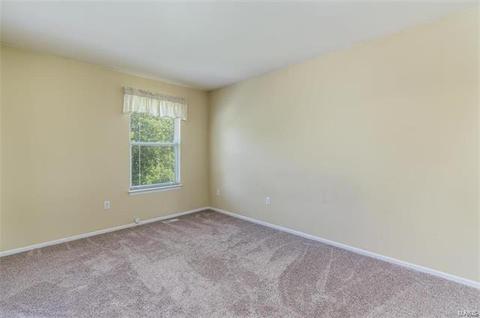 629 Charleston Oaks Ct, Ballwin, MO 63021 photo 24