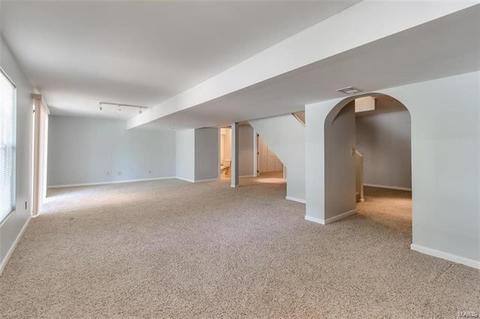 629 Charleston Oaks Ct, Ballwin, MO 63021 photo 28