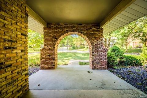 408 Lexbridge Ln, Ballwin, MO 63011 photo 4