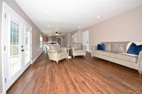 643 Crowsnest Dr, Ballwin, MO 63021 photo 12