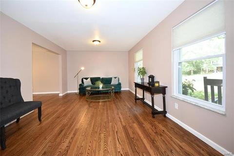 643 Crowsnest Dr, Ballwin, MO 63021 photo 5