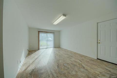 48 E Mdw, Ellisville, MO 63021 photo 9