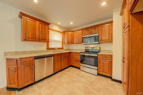 48 E Mdw, Ellisville, MO 63021 photo 8