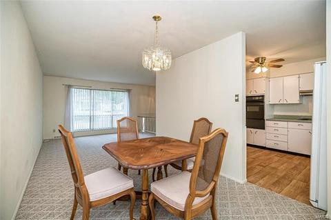 808 Bromfield Ter, Manchester, MO 63021 photo 8