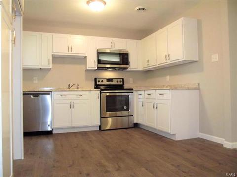 510 Harmony Ln, O'fallon, MO 63366 photo 2
