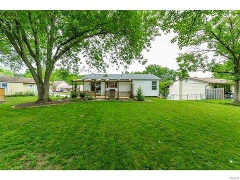 692 Walnut Point Ct, Ballwin, MO 63021 photo 47