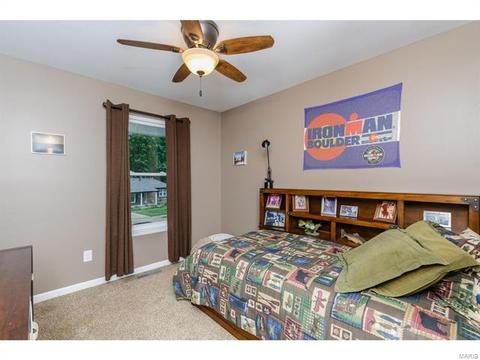 692 Walnut Point Ct, Ballwin, MO 63021 photo 35