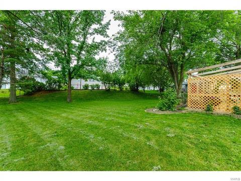 692 Walnut Point Ct, Ballwin, MO 63021 photo 49
