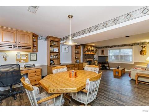 692 Walnut Point Ct, Ballwin, MO 63021 photo 27