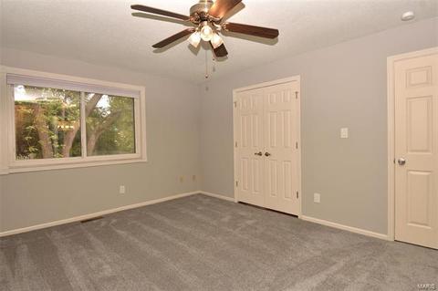 1082 Pinrun Dr, Ballwin, MO 63011 photo 41