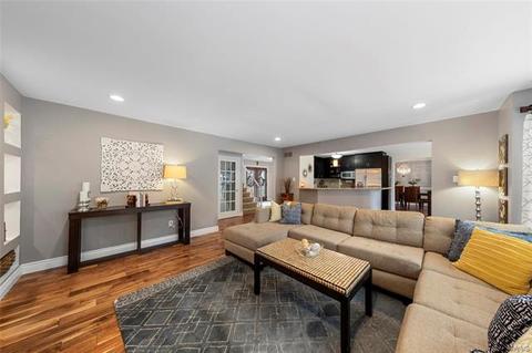 401 Ballwin Estates Ct, Ballwin, MO 63021 photo 13
