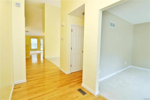 884 Gandolf Way, Eureka, MO 63025 photo 11