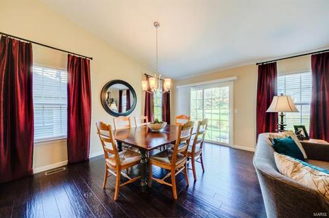 929 Daffodil Ridge Dr, O'fallon, MO 63366 photo 12
