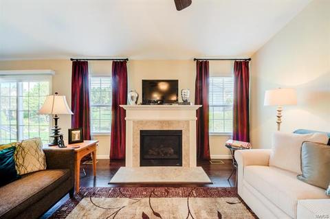 929 Daffodil Ridge Dr, O'fallon, MO 63366 photo 14