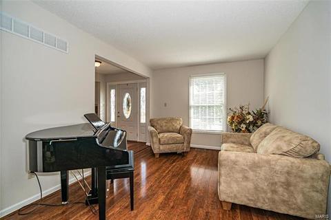 1713 Highgrove Dr, O'fallon, MO 63366 photo 6