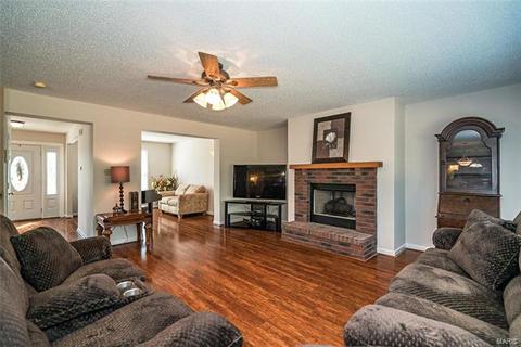 1713 Highgrove Dr, O'fallon, MO 63366 photo 9