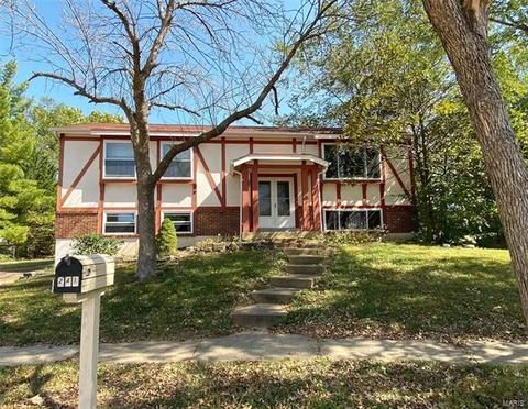 241 Valleyoak Ct, Ballwin, MO 63021 photo 1