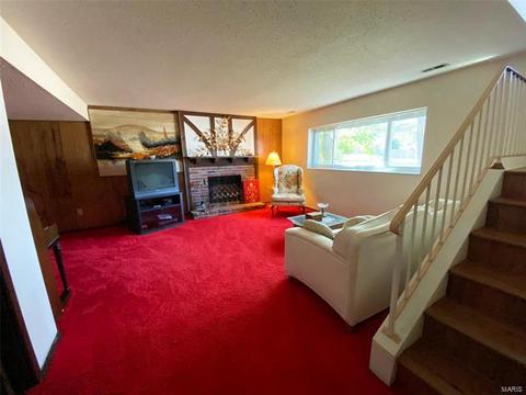 241 Valleyoak Ct, Ballwin, MO 63021 photo 18
