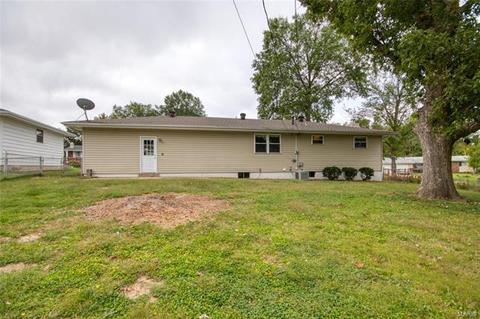 311 Capri Dr, O'fallon, MO 63366 photo 16