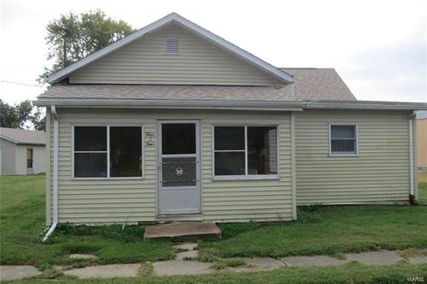 404 East Wall, Worden, IL 62097 photo 1