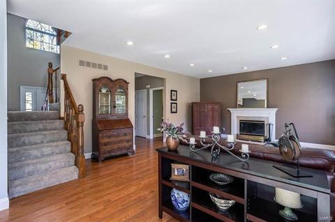 327 Summer Haven Ct, O'fallon, MO 63368 photo 14