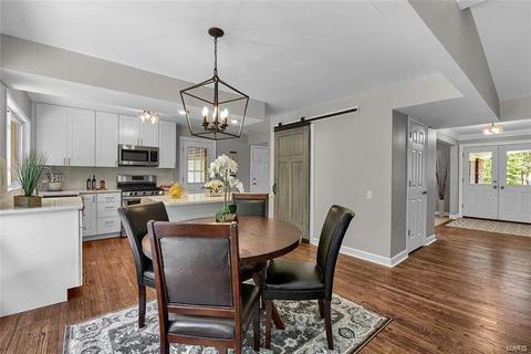 419 Andover, Ballwin, MO 63011 photo 17
