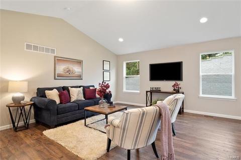 234 Bluestem Ln, O'fallon, MO 63366 photo 11
