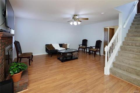 6401 Sprucefield Dr, O'fallon, MO 63366 photo 4