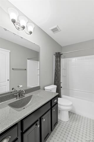 302 Mystic Brook Dr, O'fallon, MO 63366 photo 24