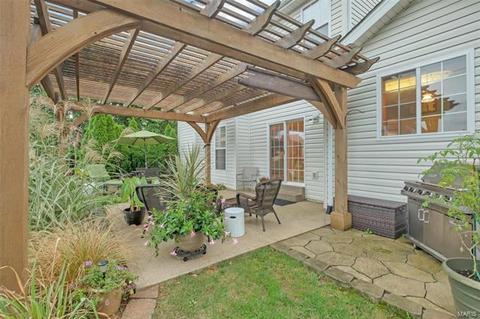 125 Park Ridge Dr, O'fallon, MO 63366 photo 2