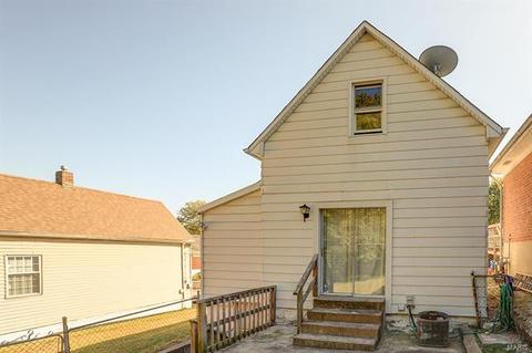 121 E Loretta Ave, Saint Louis, MO 63125 photo 4