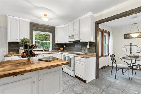 3413 Fee Fee Rd, Bridgeton, MO 63044 photo 20