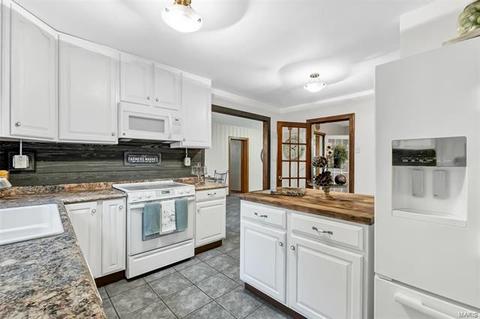 3413 Fee Fee Rd, Bridgeton, MO 63044 photo 22