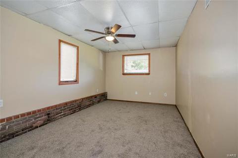 10531 Monarch Dr, Saint Louis, MO 63136 photo 13