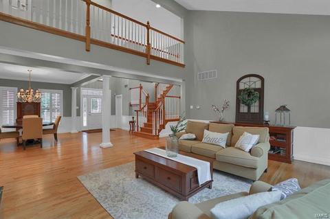 3 Treebrook Ln, Saint Louis, MO 63124 photo 7